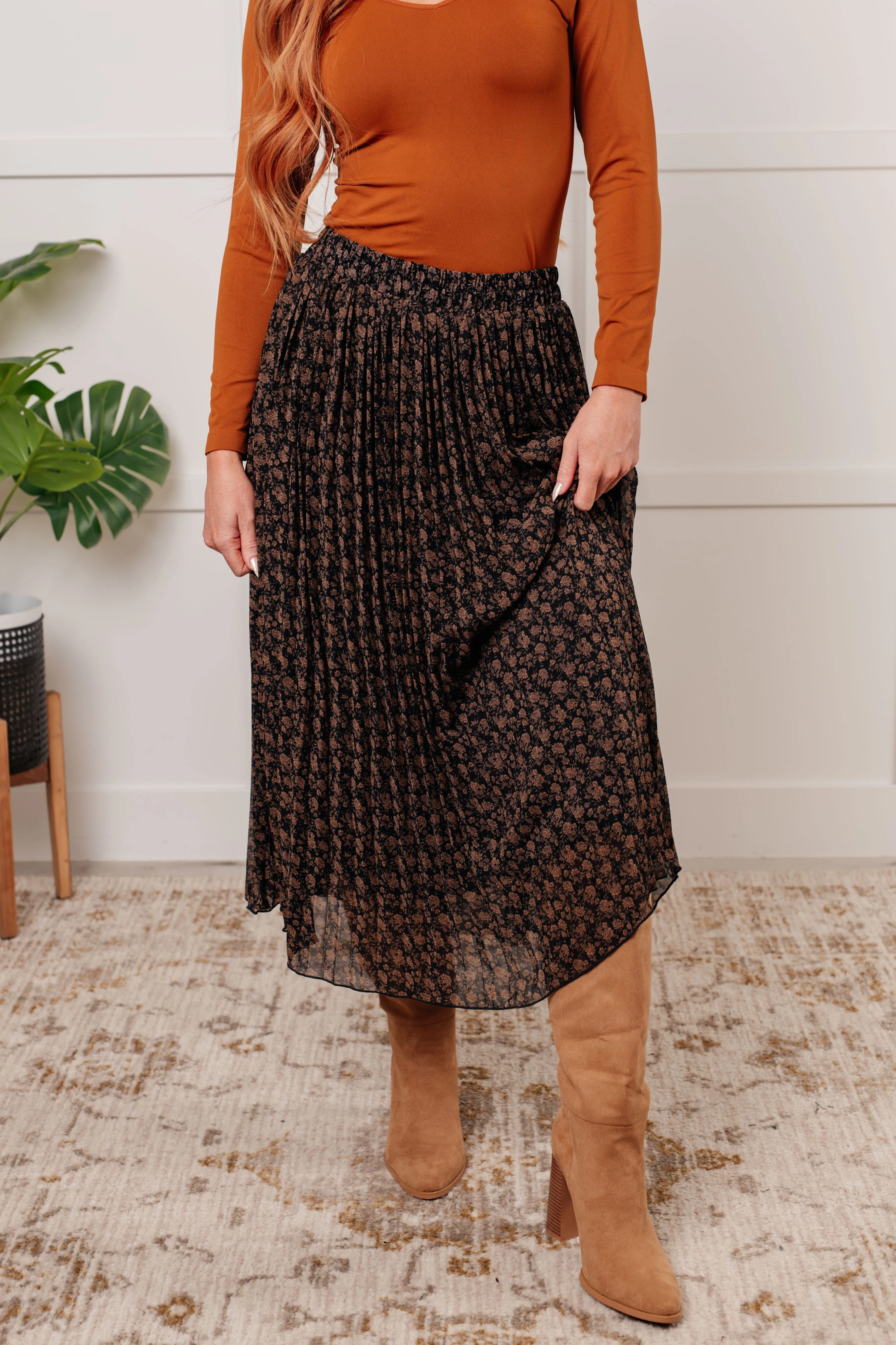 Chiffon Floral Print Pleated Skirt