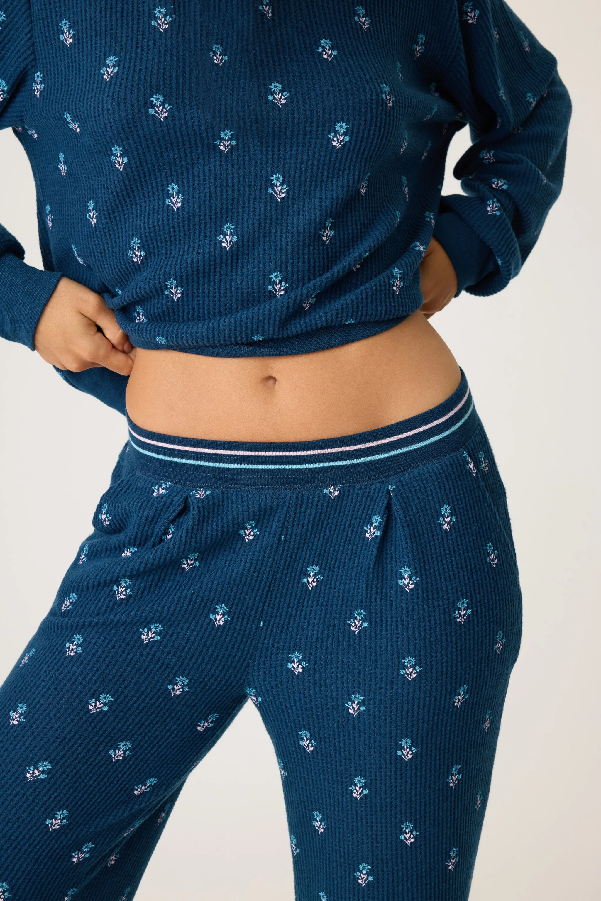 Dainty Floral Waffle Thermal Lounge Set