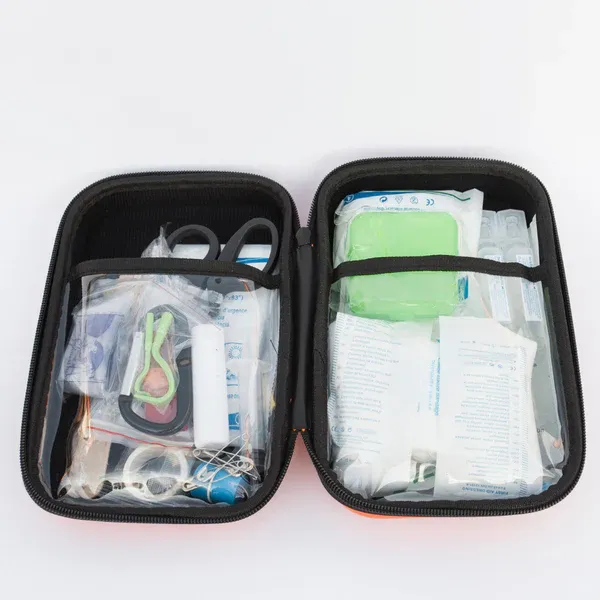 DOGSLIFE Dog First Aid Kit