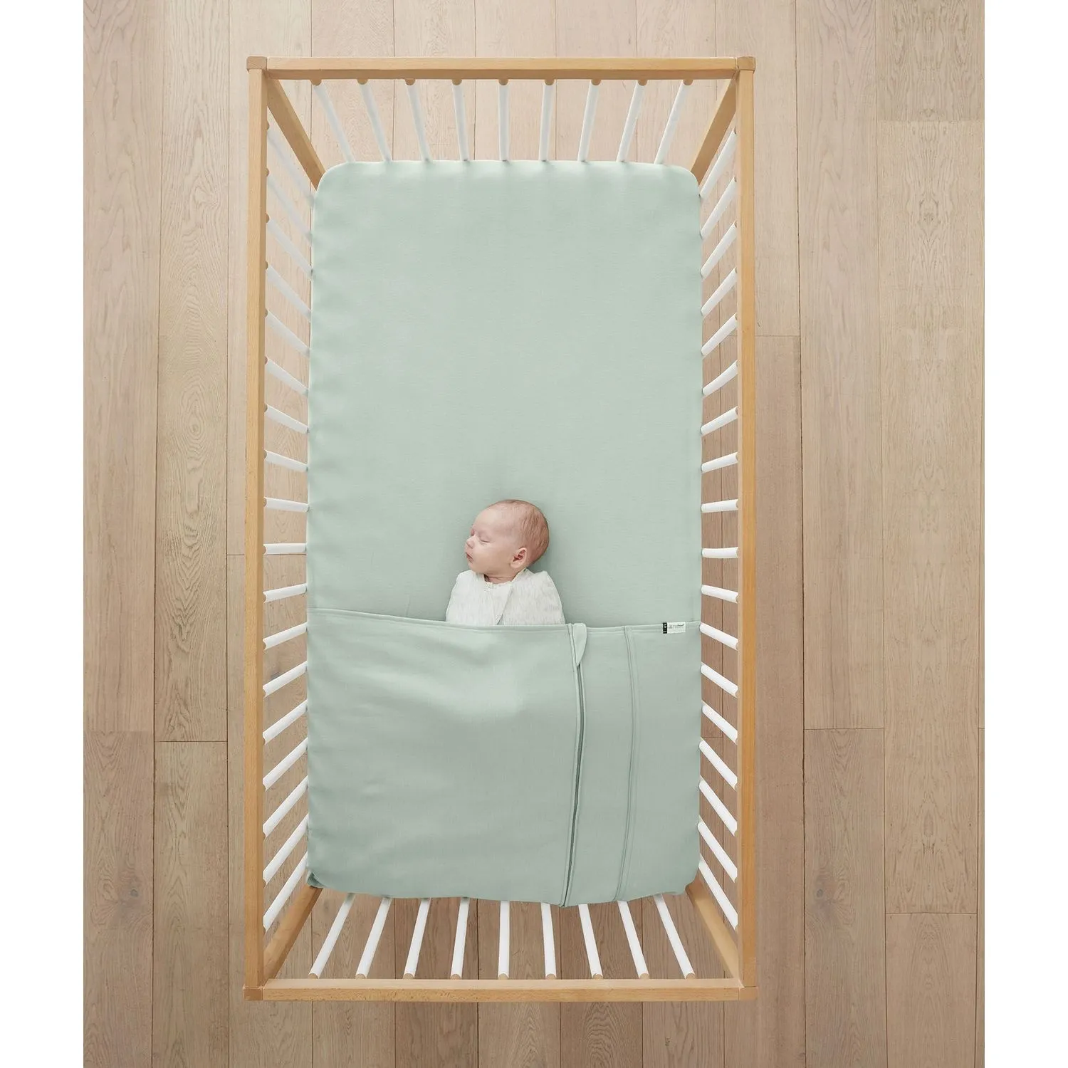 ergoPouch Cot Tuck Sheet - Sage