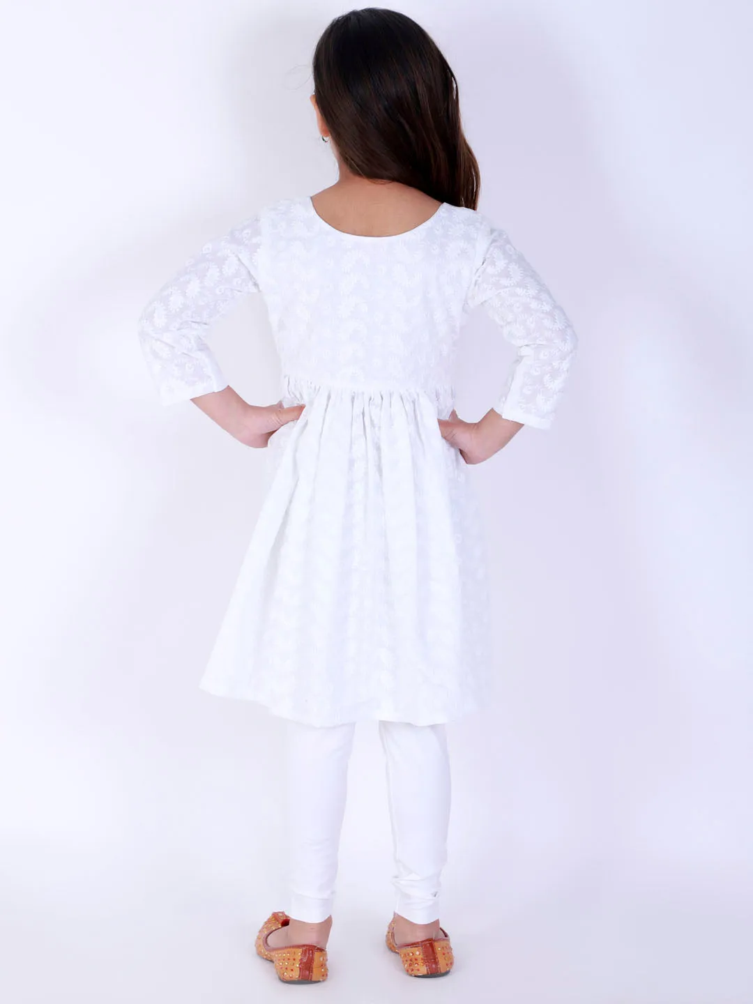 Jashvi Girl's White Pure Cotton Chikankari Kurta With Leggings