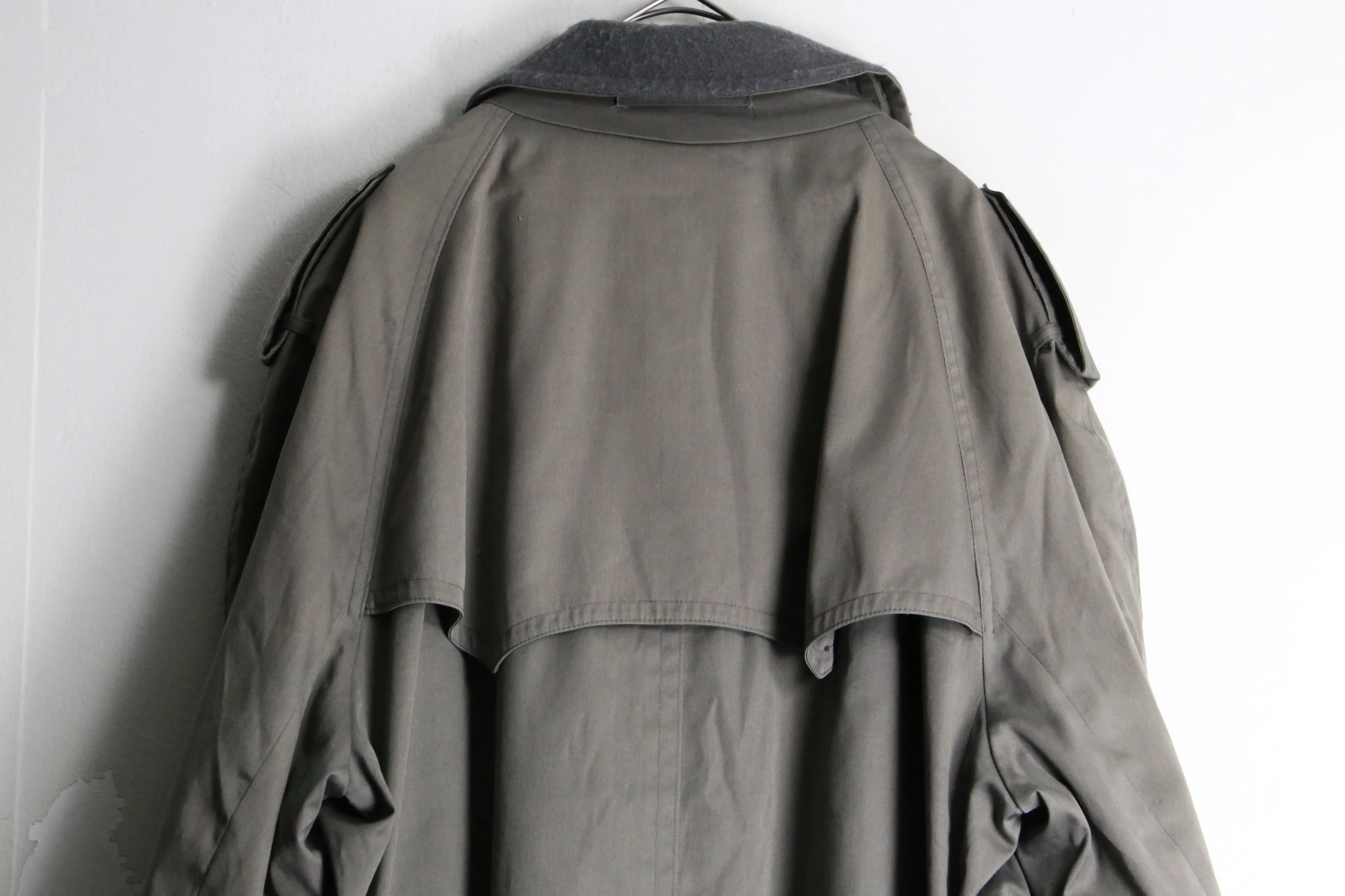 “KUPPEN HEIMER” dark gray trench coat