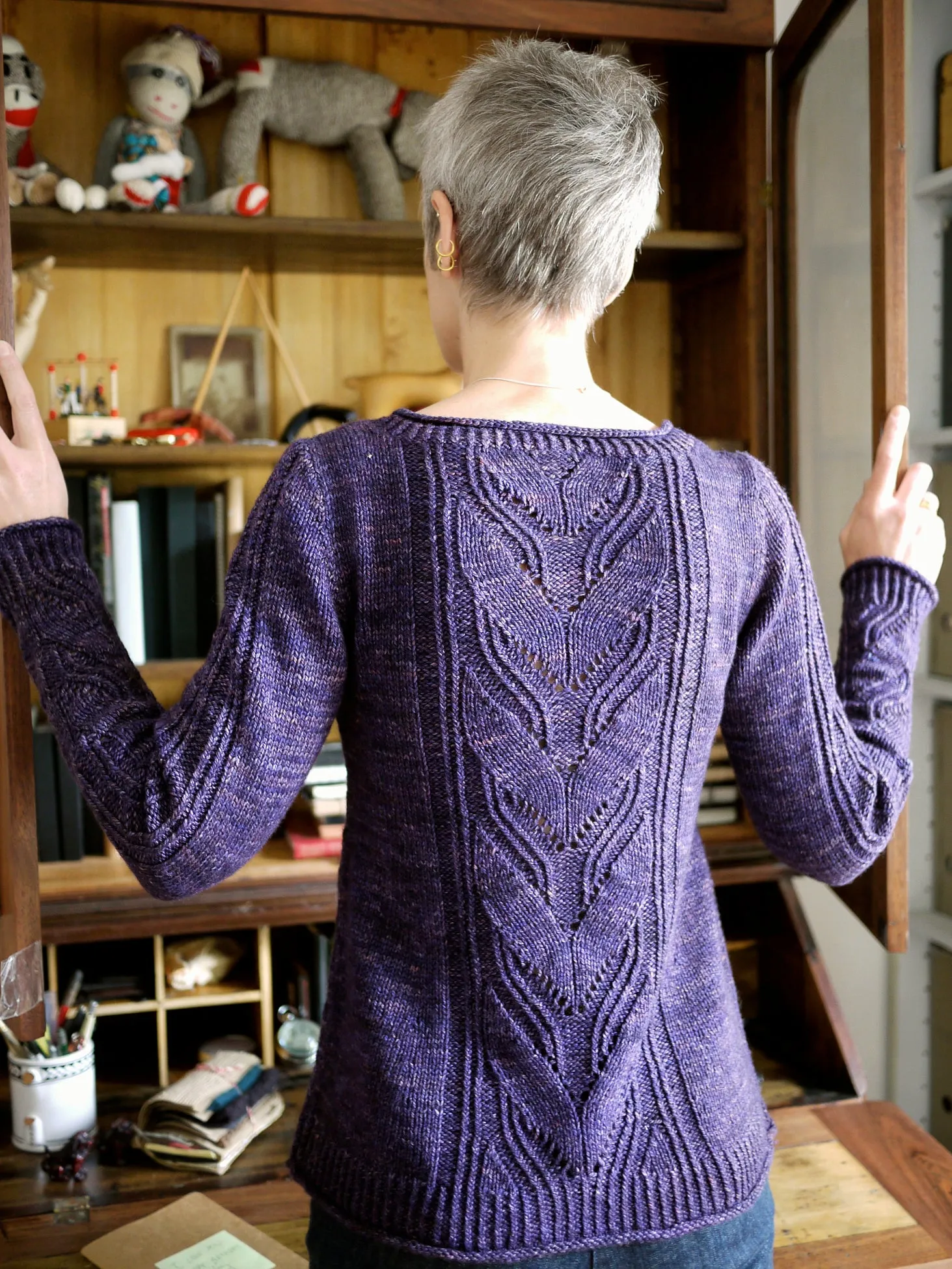 Leaving Cardigan <br/><small>knitting pattern</small>