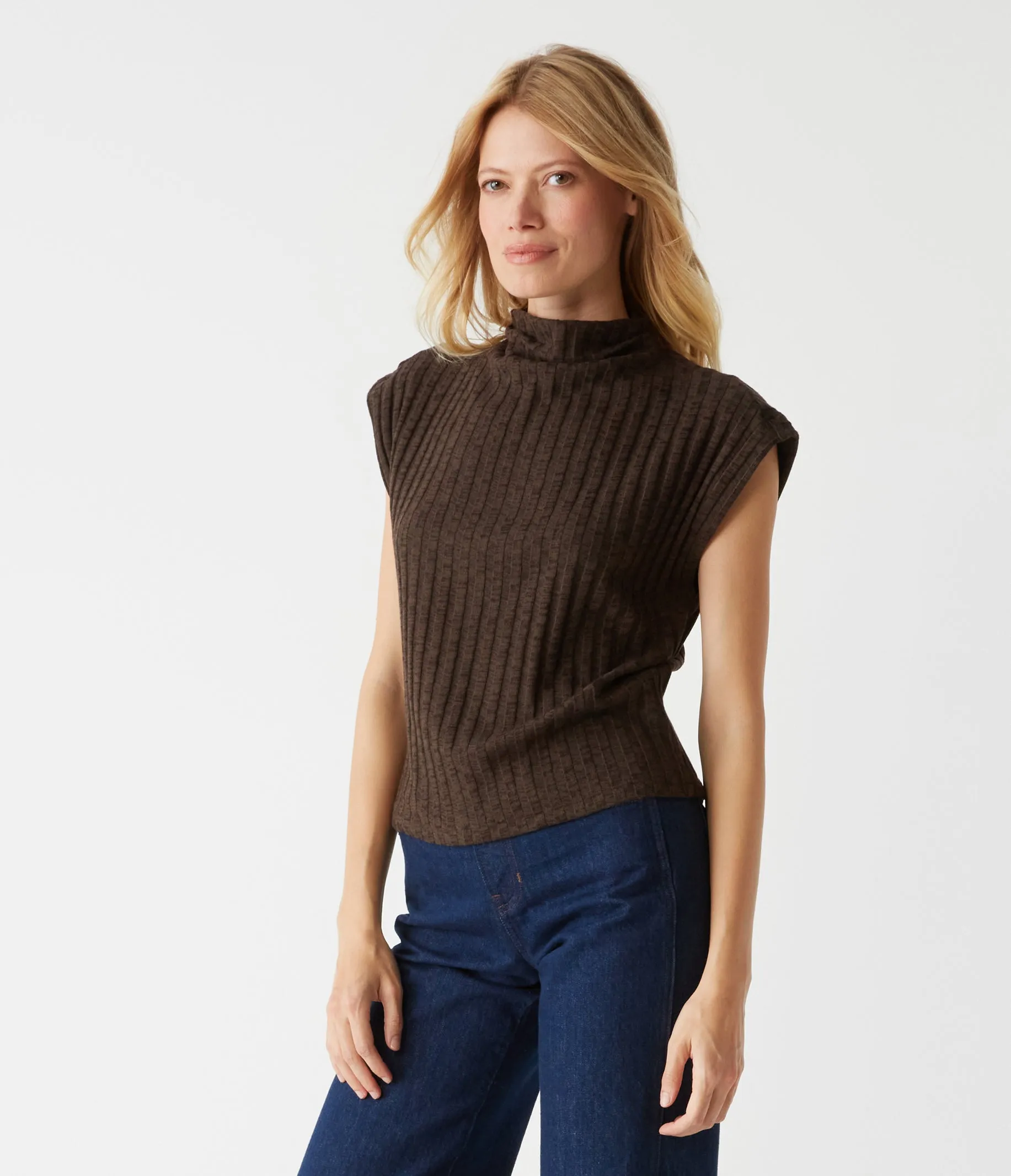 Nara Mock Neck Top