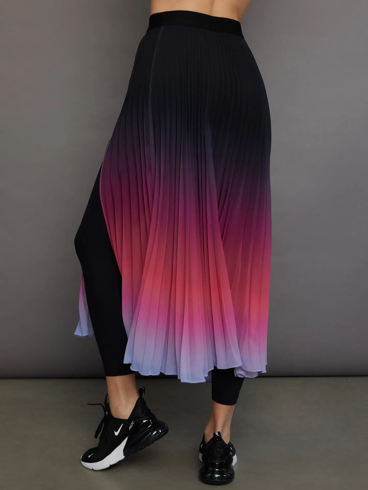 Ombre Pleated Skirt - Black Ombre