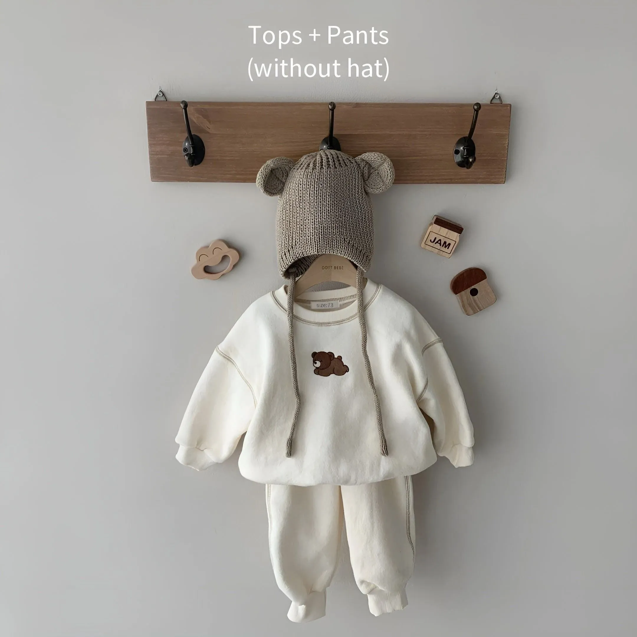 Playful Bear - Bequem gestickt Passendes Bären-Set für Babys (Pullover   Hose)