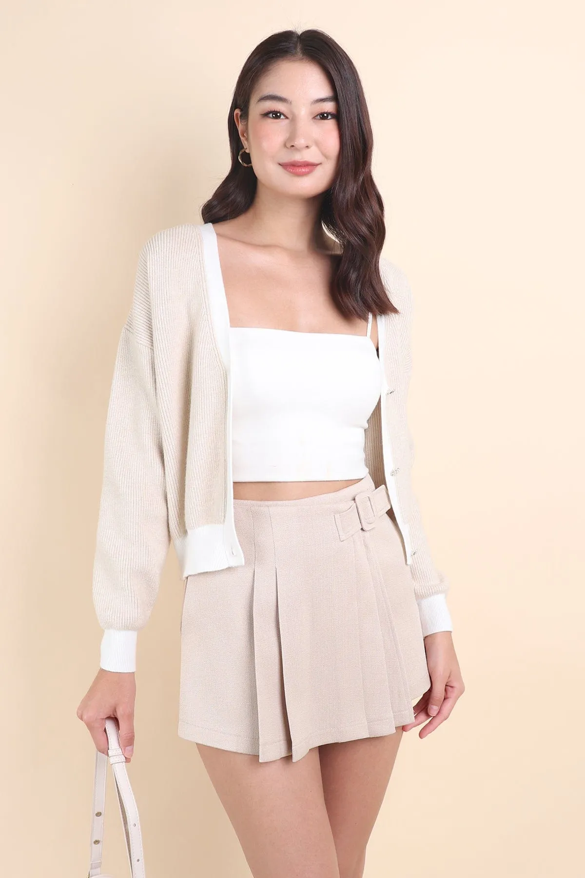 REVERIE CONTRAST PULLOVER CARDIGAN IN ALMOND