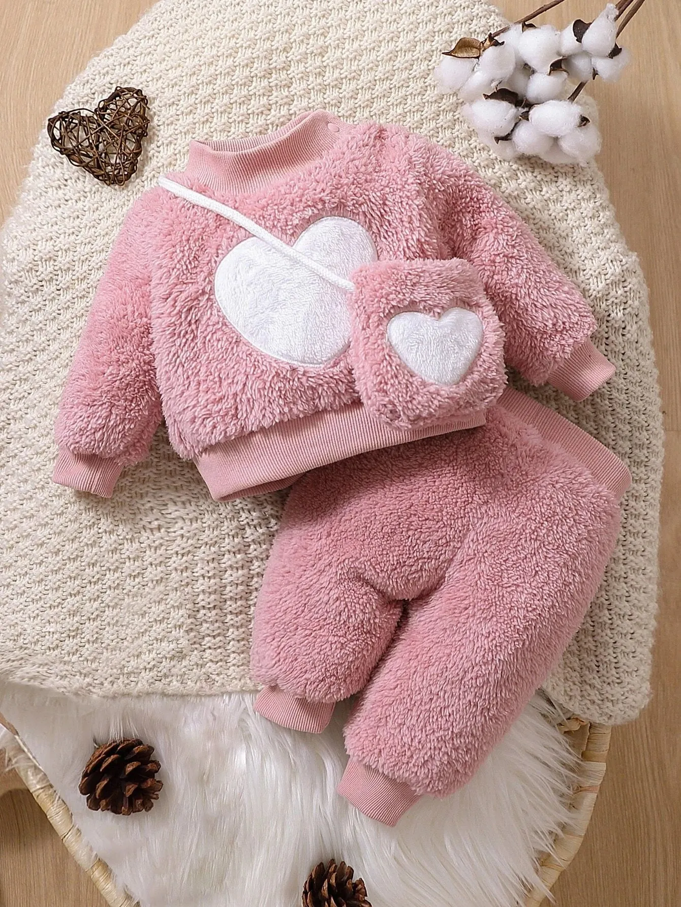 SHEIN Baby Girl Newborn Heart Embroidery Teddy Pullover & Pants & Bag