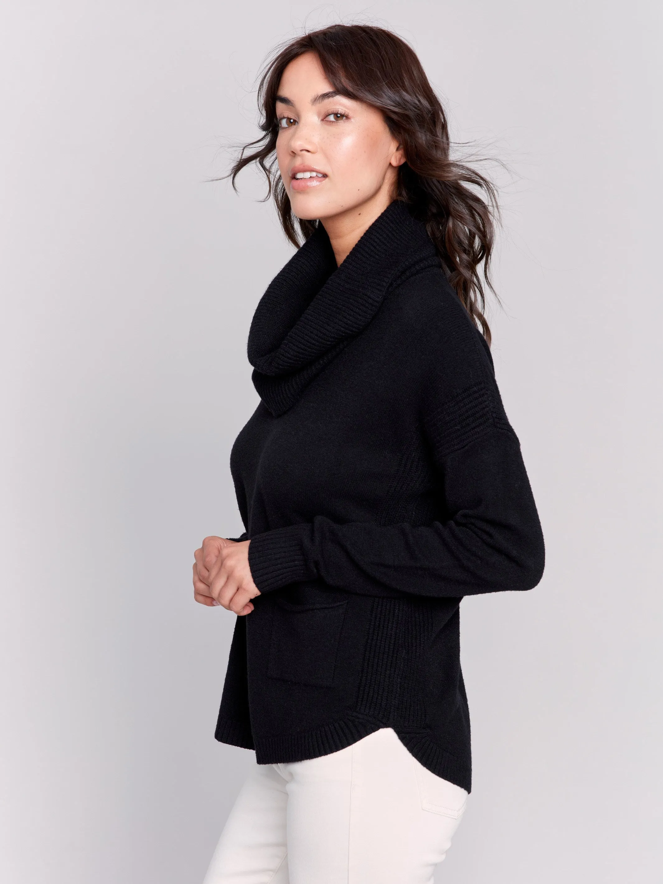 Sweater with Removable Scarf - Black