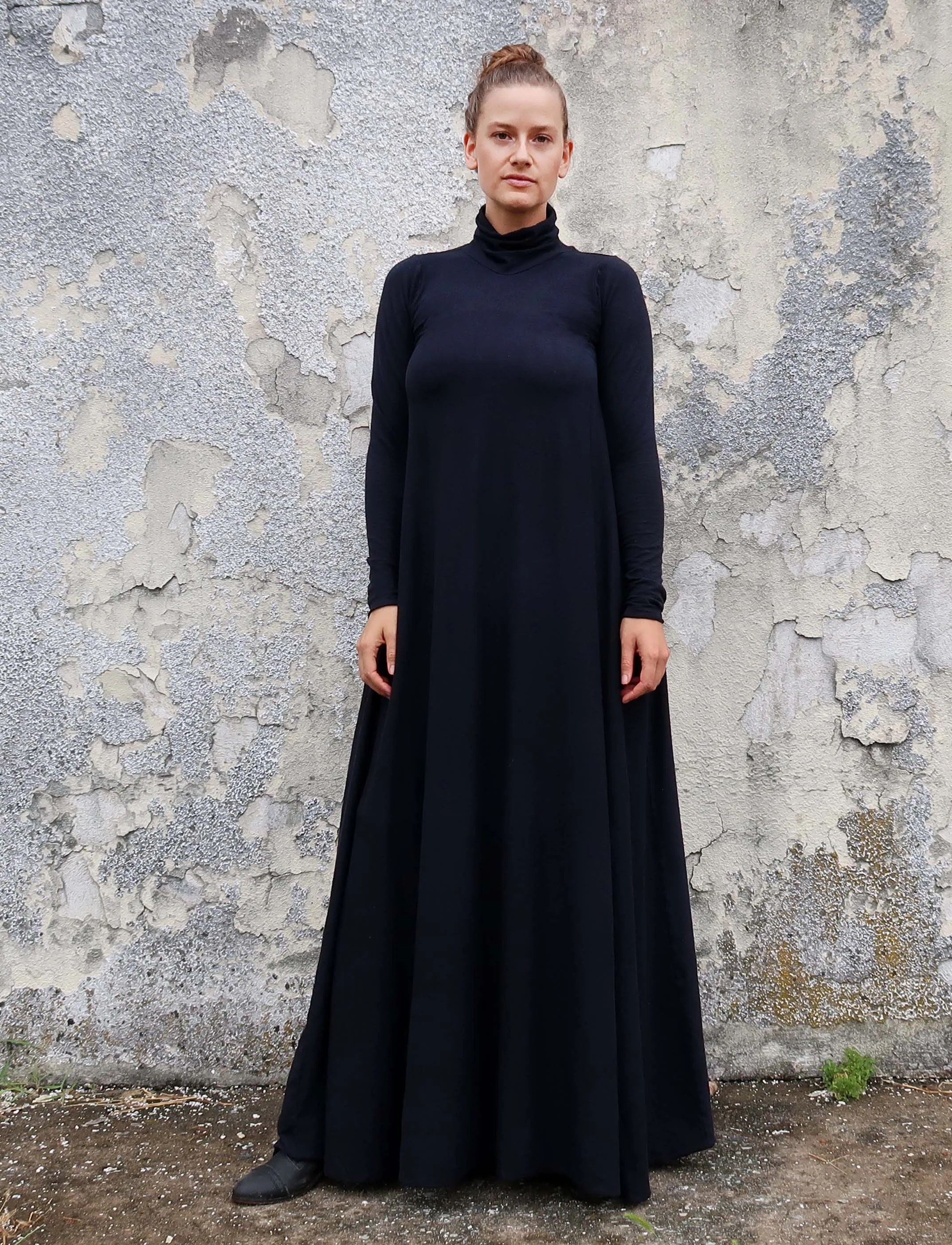 Turtleneck Wanderer Long Dress